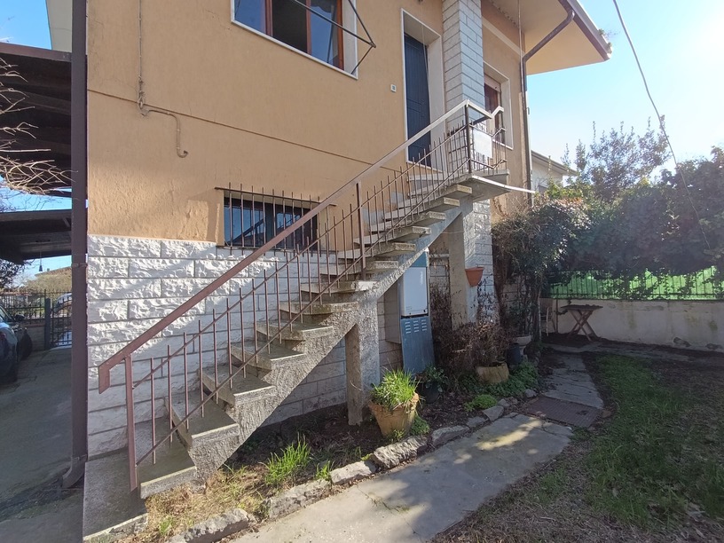 RIF A57 - Appartamento p1 con giardino e garage a Vaccolino (FE)