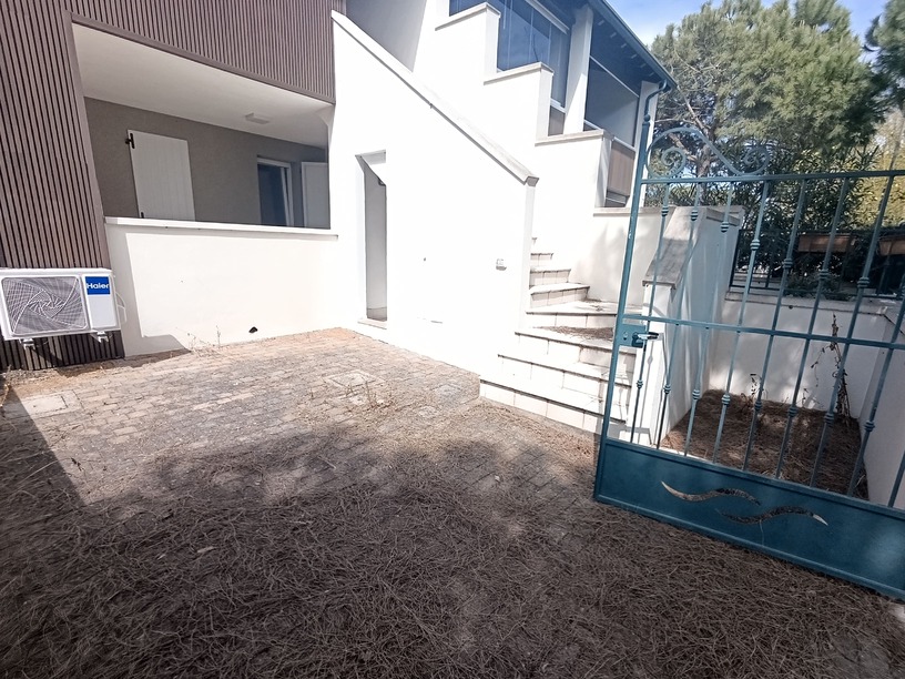 RIF V66 - Lido delle Nazioni (FE) Villetta al Primo Piano con giardino