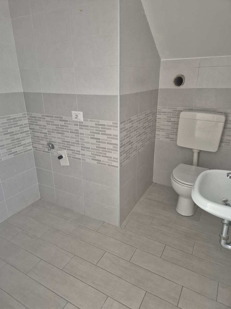 RIF V75 - Ravenna localita' le Carraie (RA) Villetta con ingresso indipendente - immagine 10