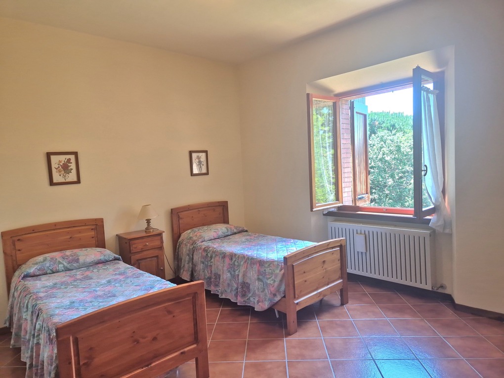 RIF V76 - MONTICIANO (SIENA) RESIDENZA DI PRESTIGIO CON DEPENDANCE - Trattativa Riservata - immagine 22