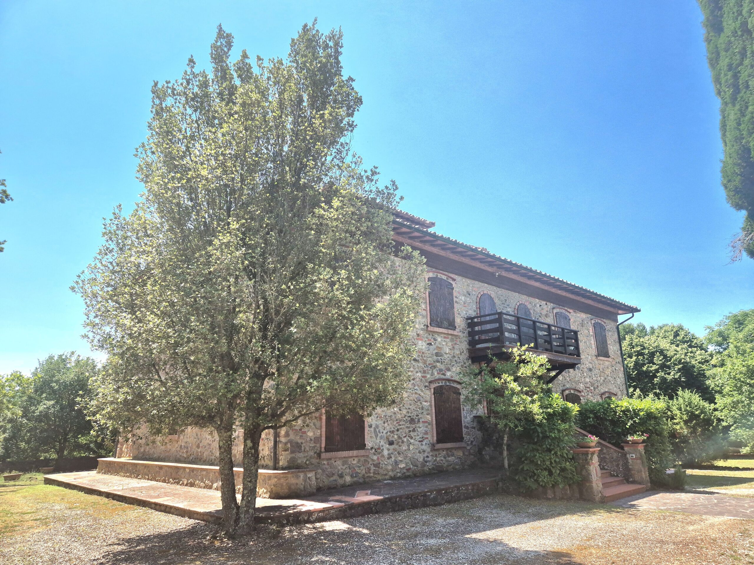 RIF V76 - MONTICIANO (SIENA) RESIDENZA DI PRESTIGIO CON DEPENDANCE - Trattativa Riservata - immagine 4