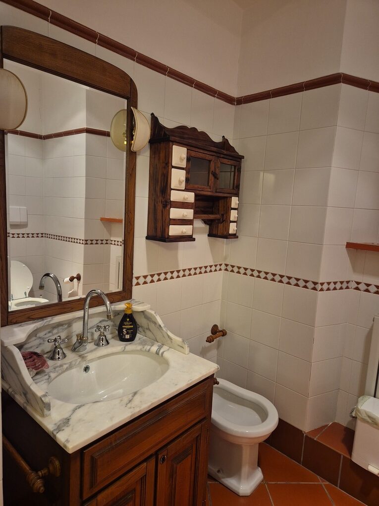 RIF V76 - MONTICIANO (SIENA) RESIDENZA DI PRESTIGIO CON DEPENDANCE - Trattativa Riservata - immagine 16