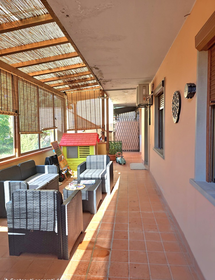 RIF A88 - APPARTAMENTO RISTRUTTURATO CON GIARDINO E GARAGE - Gaiole in Chianti - Siena - immagine 4